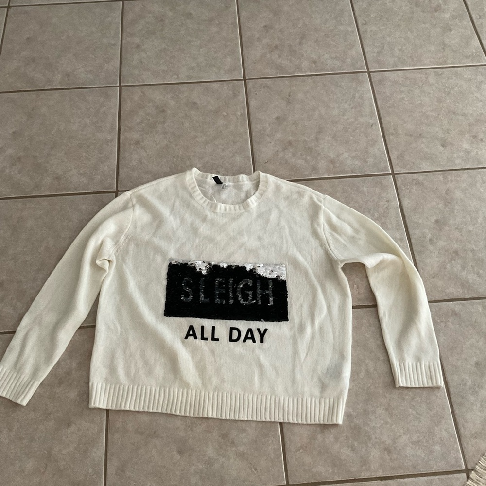 CHRISTMAS SWEATER